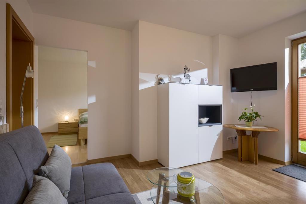 Ferienwohnung Ager-Bucher 엘마우 외부 사진